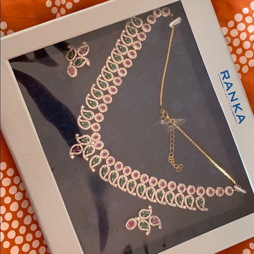 Indian jewelry set